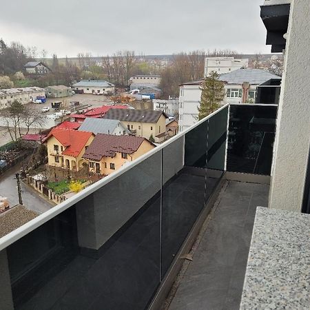 Balada Apartment Suceava Luaran gambar